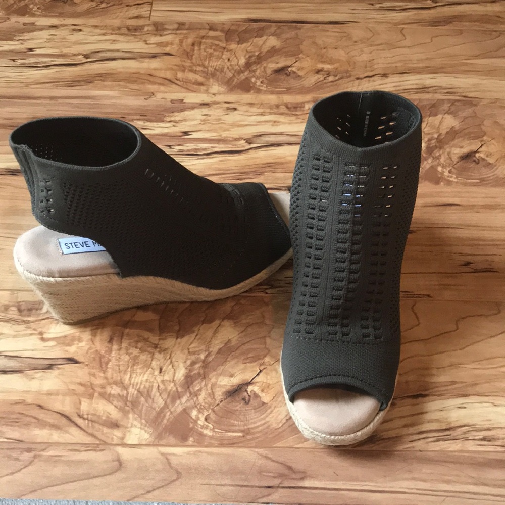 Steve Madden Wedges